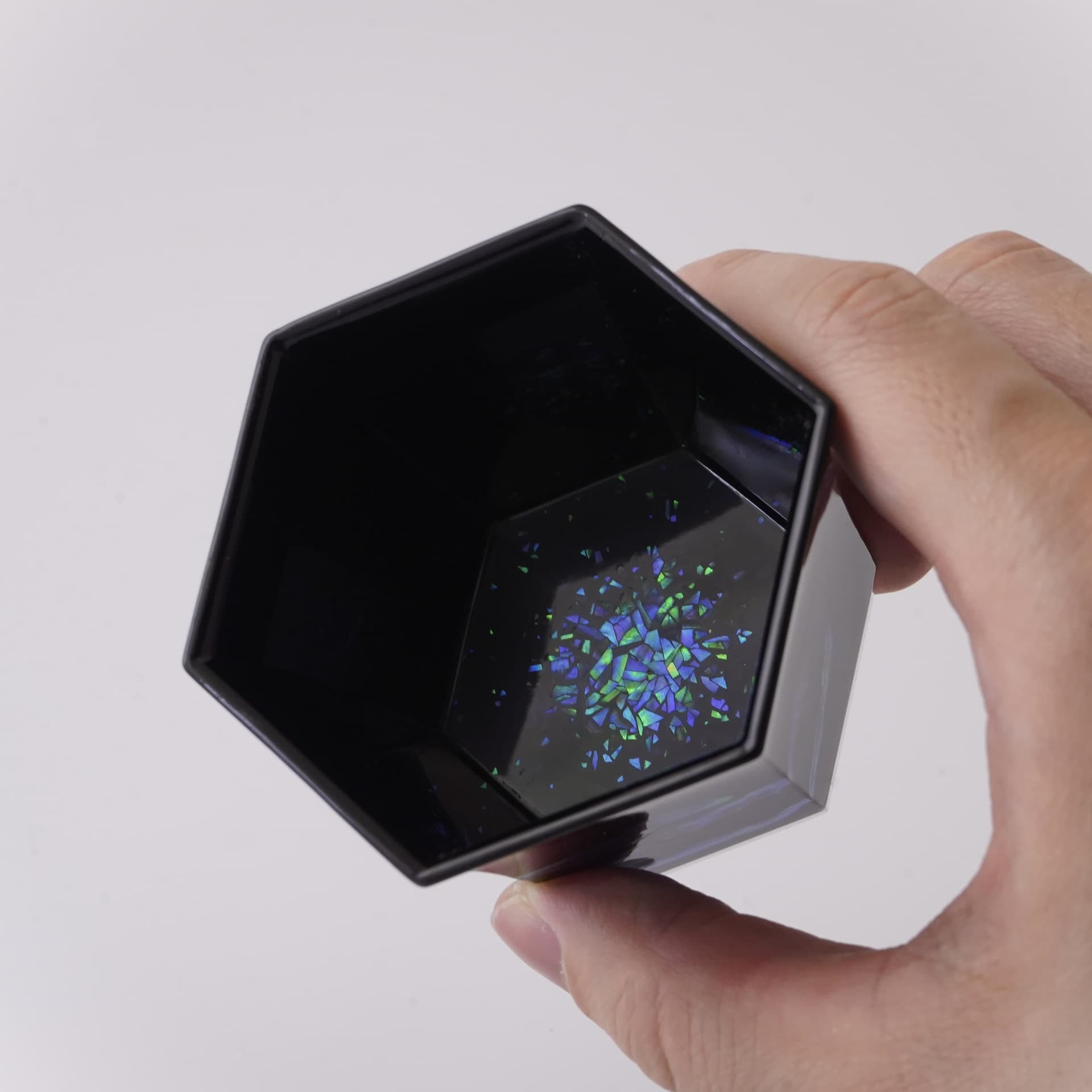 螺鈿流水紋六角酒器 5