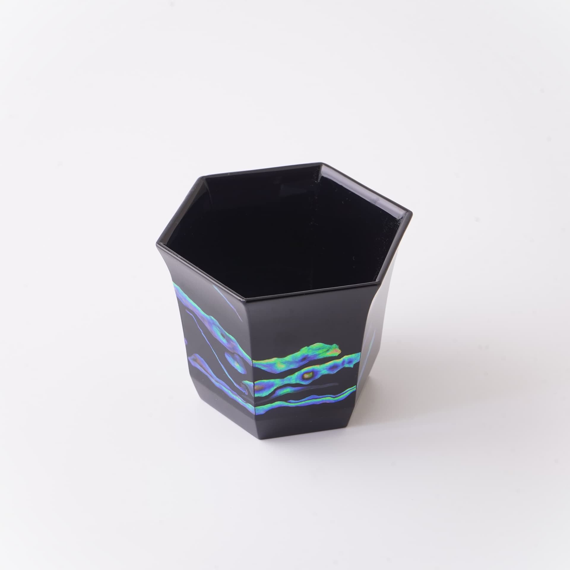 螺鈿流水紋六角酒器 4